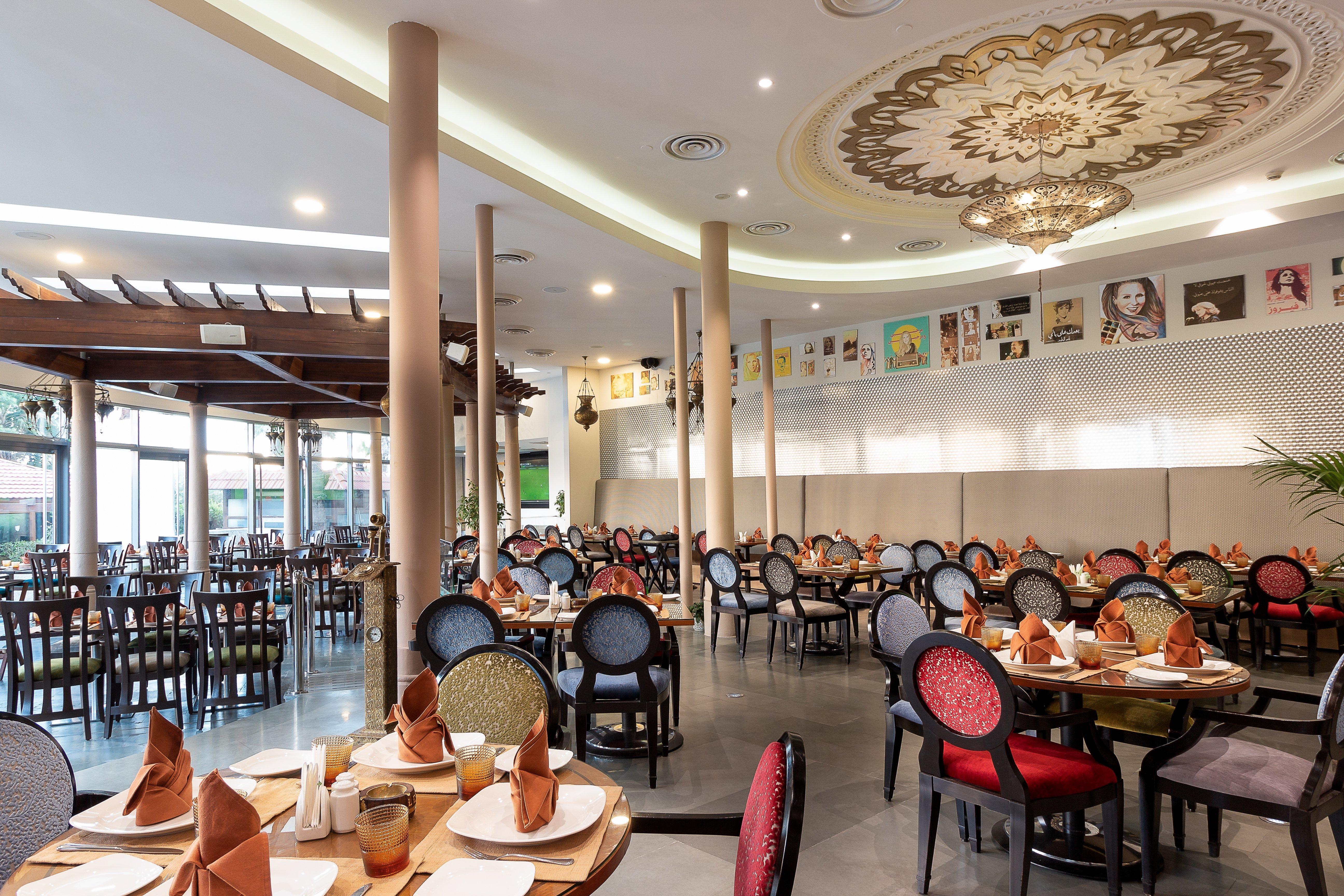 Holiday Inn - Suites Kuwait Salmiya By Ihg Kuwait City Exterior foto