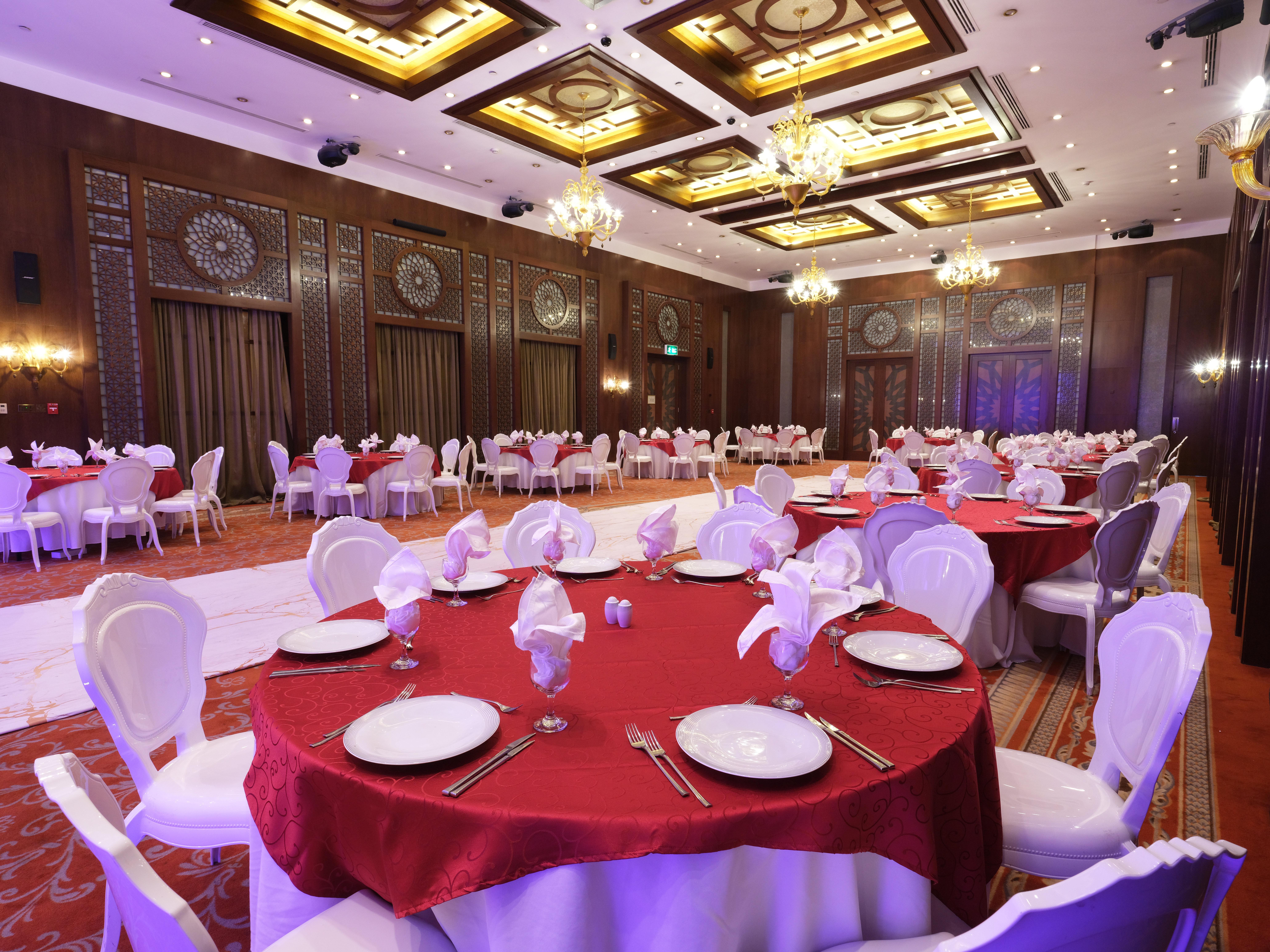 Holiday Inn - Suites Kuwait Salmiya By Ihg Kuwait City Exterior foto
