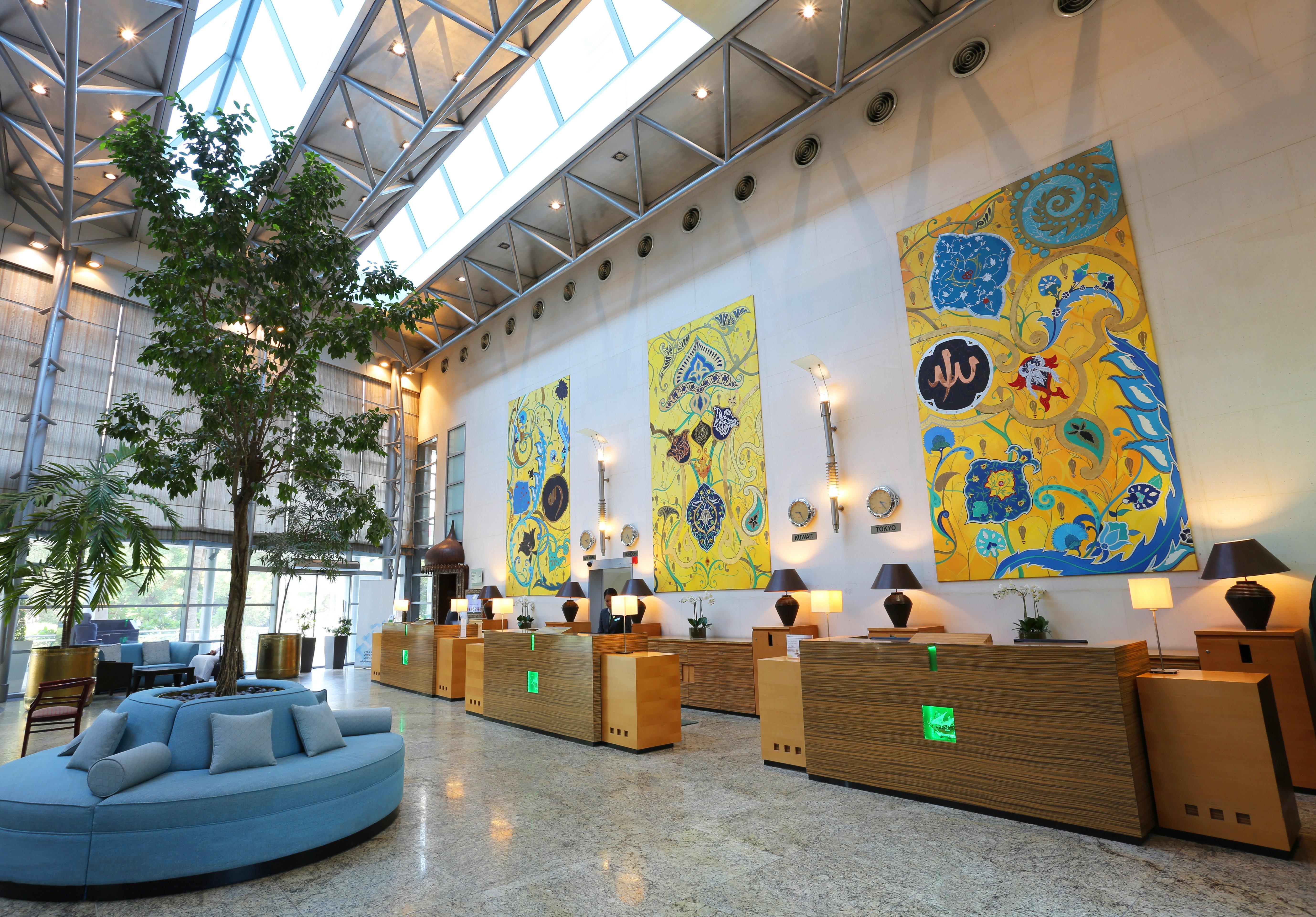 Holiday Inn - Suites Kuwait Salmiya By Ihg Kuwait City Exterior foto